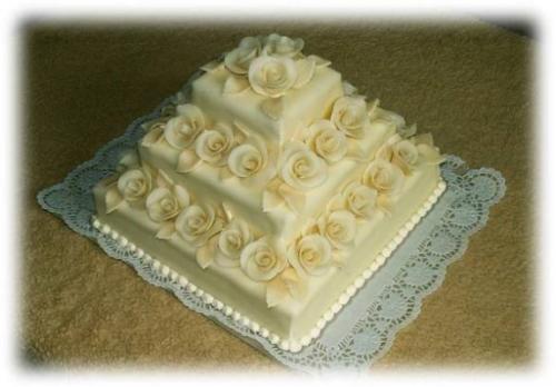 Svatební dort hranatý